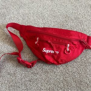 Supreme waist bag